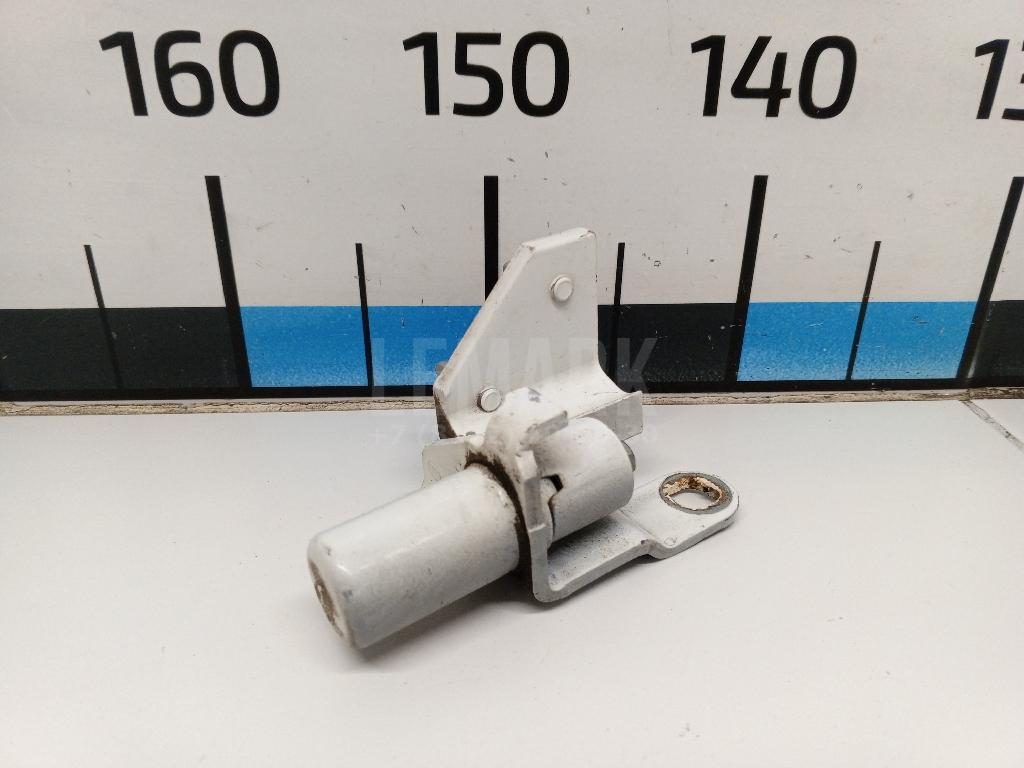 Петля двери задней правой верхняя 1529956 Ford