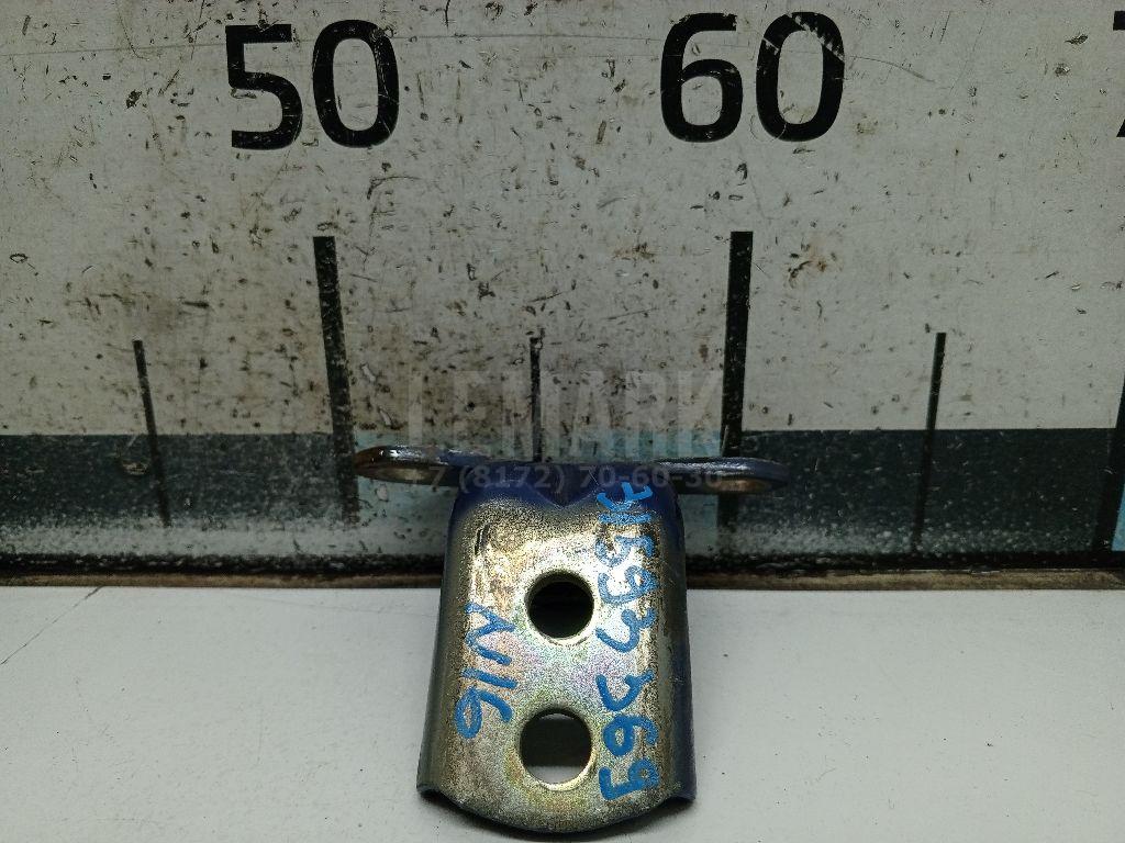 Петля двери 824202F030 Nissan