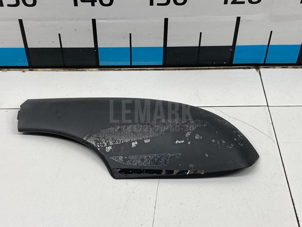 Накладка крепл. рейлинга задняя левая 5L0860149GT5 VAG