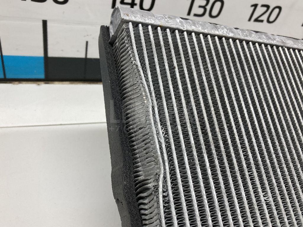 Испаритель кондиционера для  BMW X5 F15/F85 2013-2018