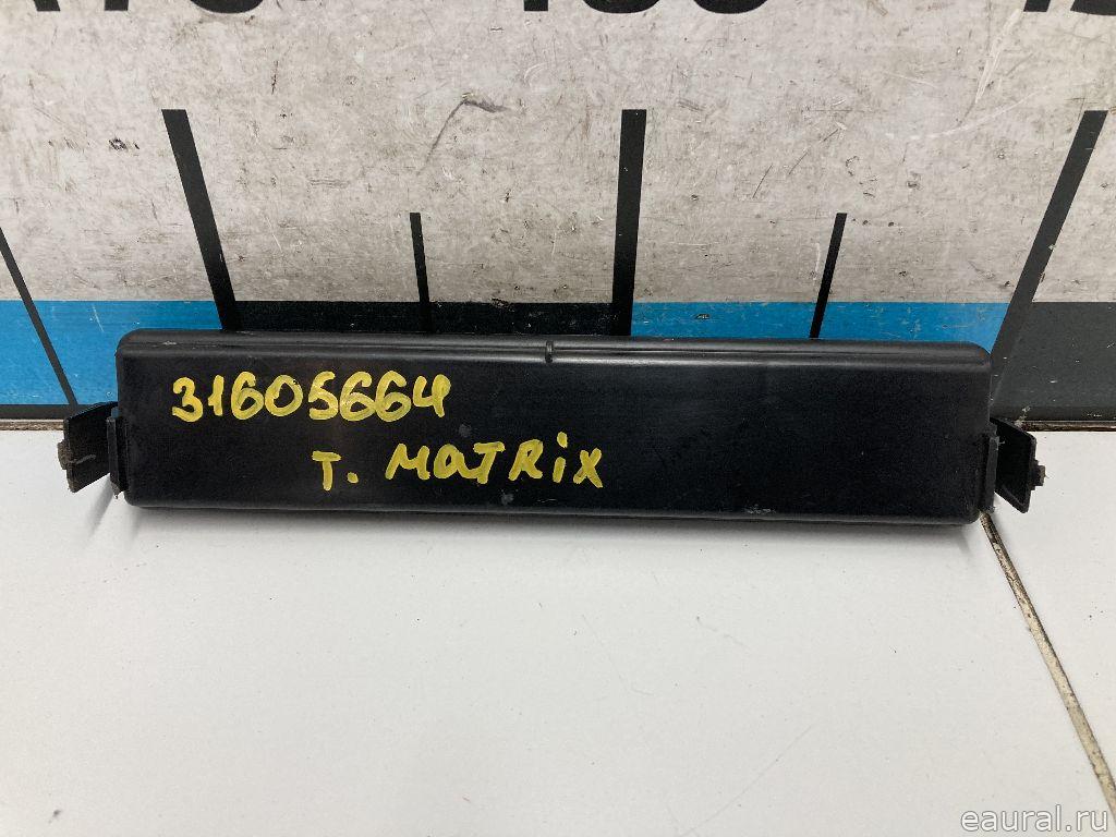 Крышка салонного фильтра