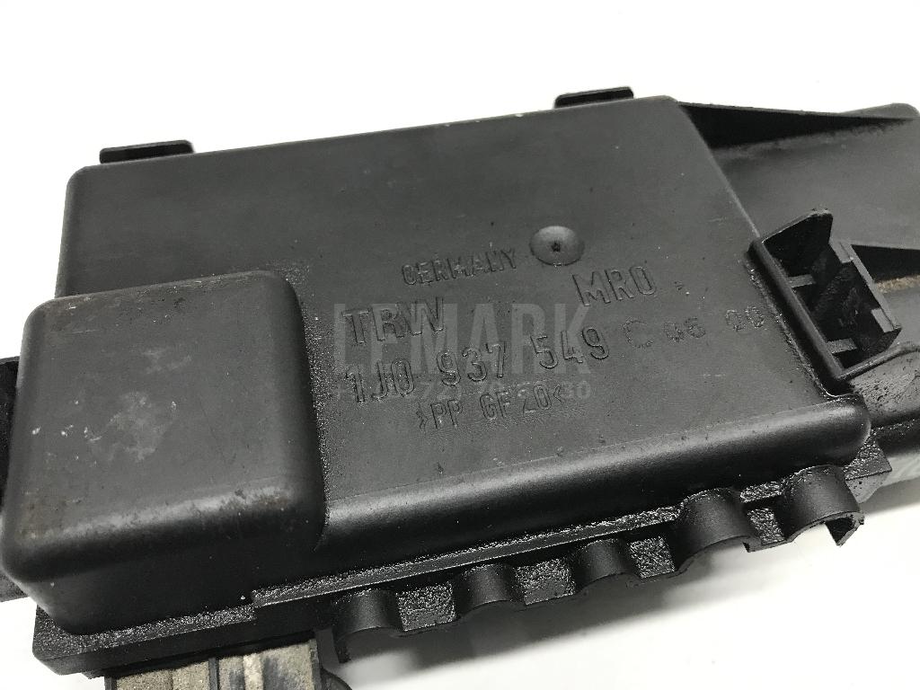 Блок предохранителей для  Acura MDX 2001-2006