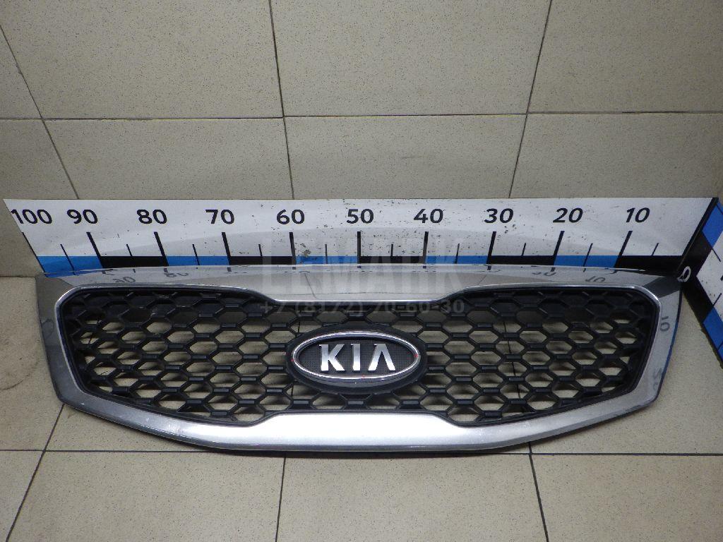 Решетка радиатора 863502P000 Hyundai-Kia