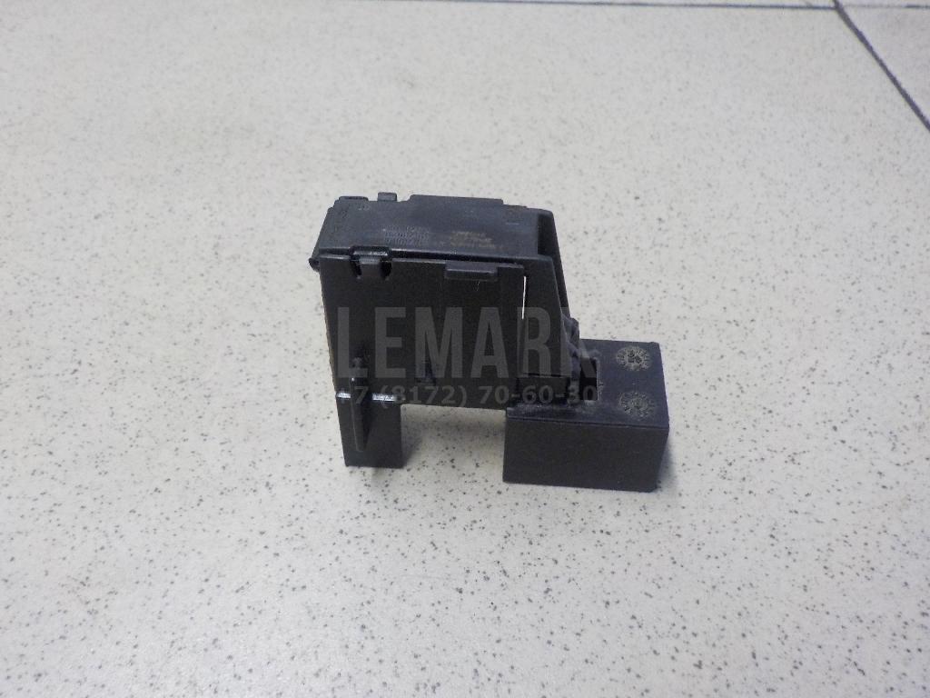 Крепеж 1253075 Ford