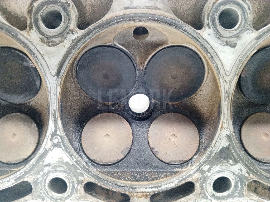 Головка блока для  Audi V8 1988-1994