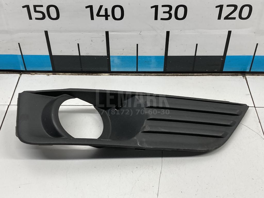 Решетка в бампер правая 1337347 Ford