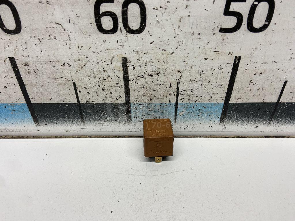 Реле 90491314 GM
