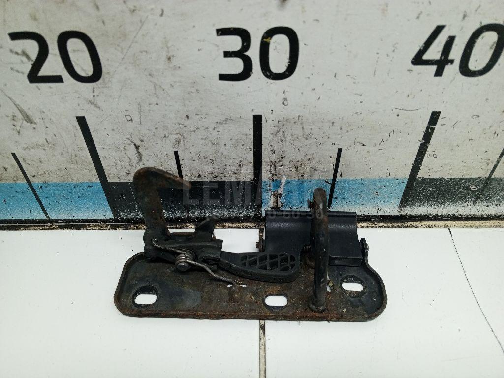 Крючок капота 1K0823480 VAG