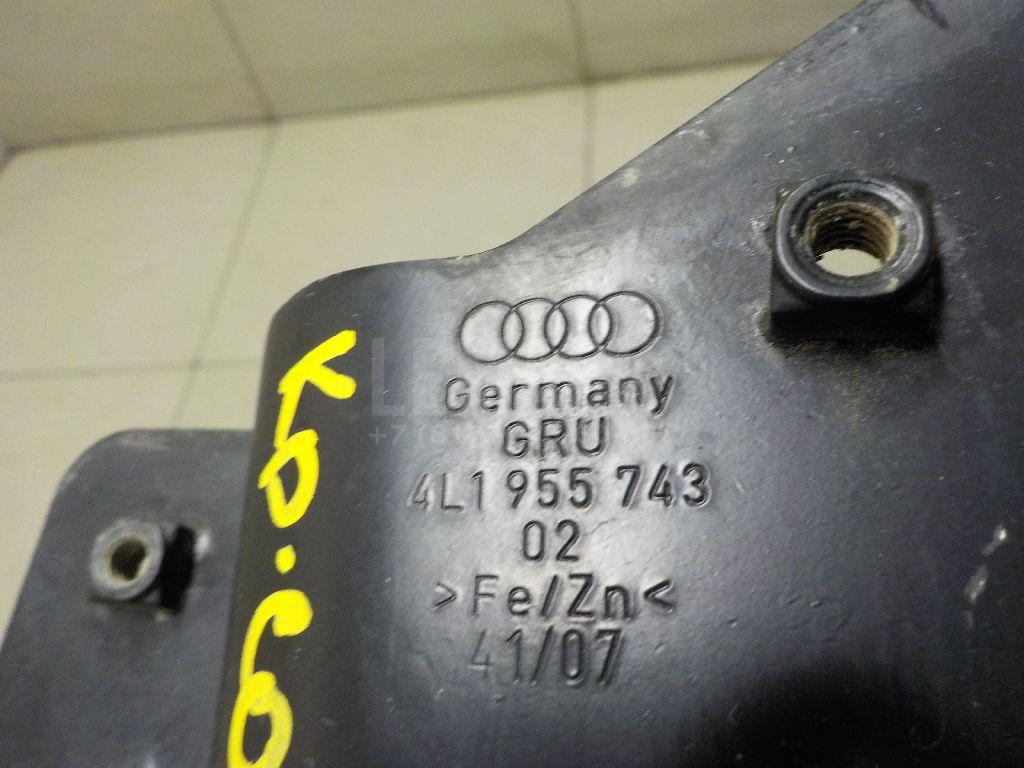 Кронштейн стеклоочистителя для  Audi A4 [B7] 2005-2007