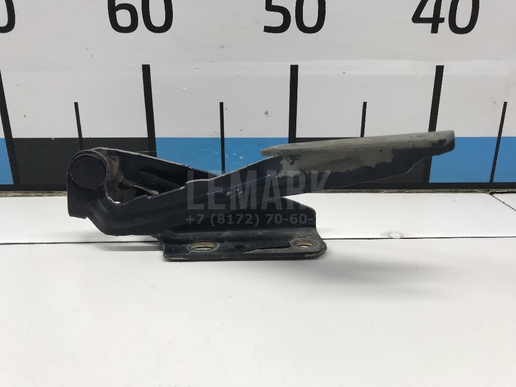 Петля капота левая для  Ford Focus II 2005-2008