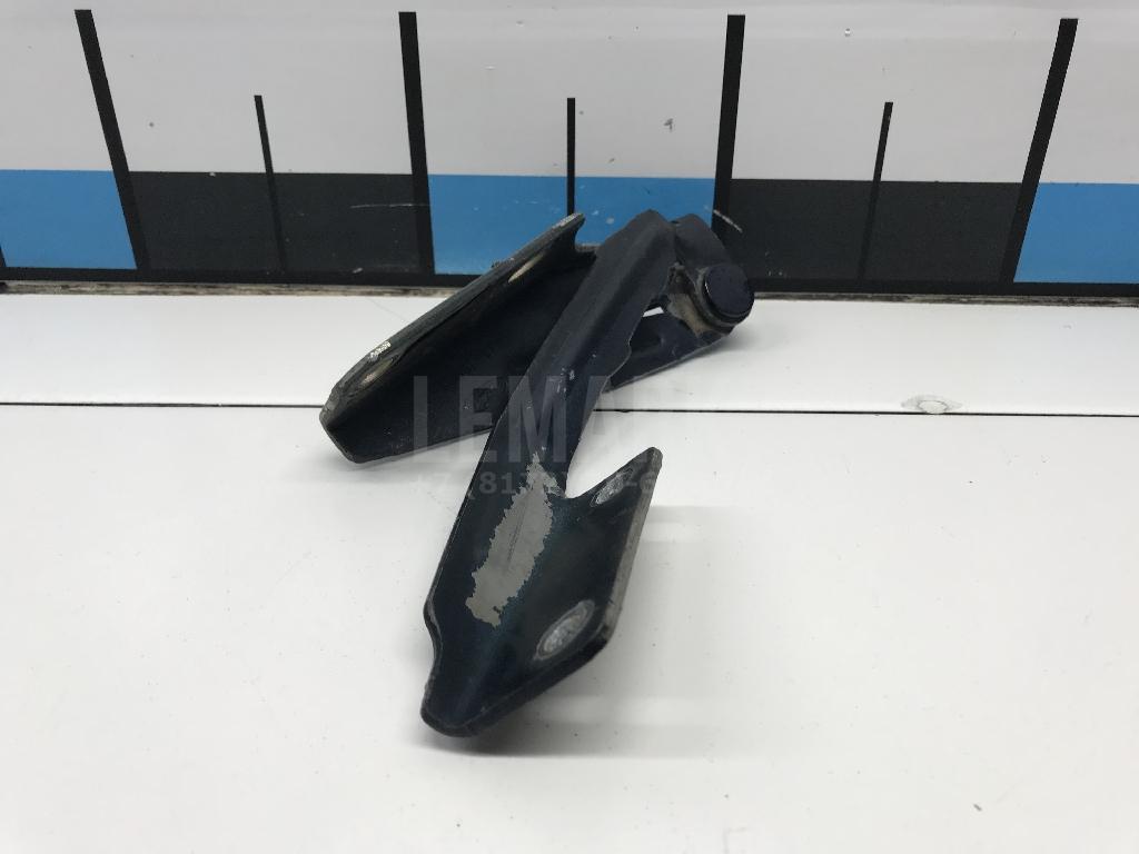 Петля капота левая для  Ford Focus II 2005-2008