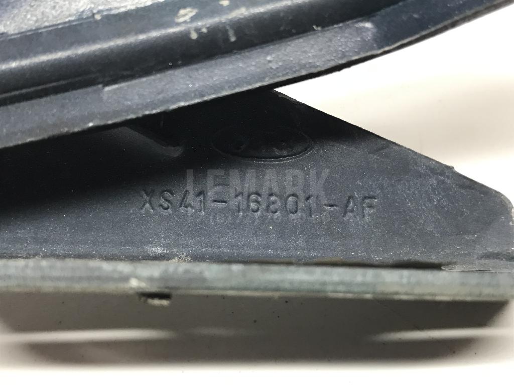 Петля капота левая для  Ford Focus II 2005-2008