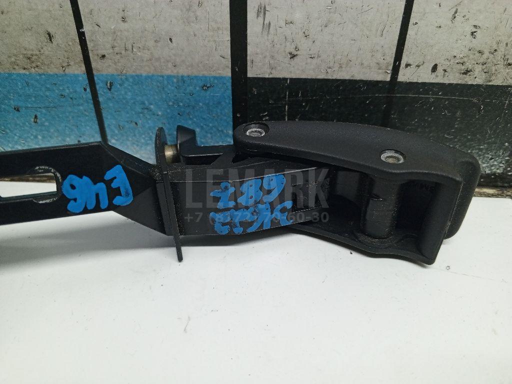 Петля стекла для  BMW 1-serie F20/F21 2011-2019