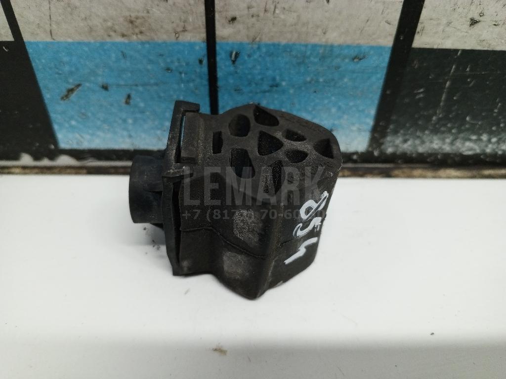 Подушка радиатора для  BMW X5 E70 2007-2013