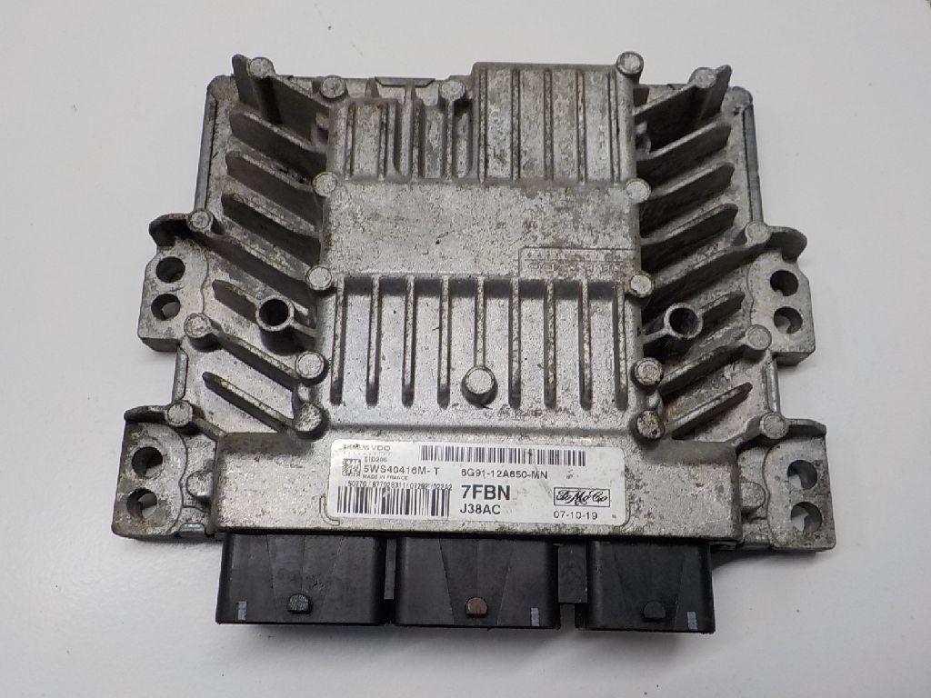 Блок управления двигателем 1561024 Ford