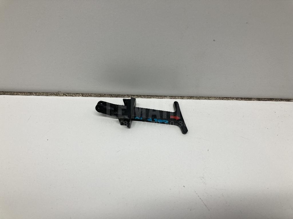 Крючок капота 1J0823593C01C VAG