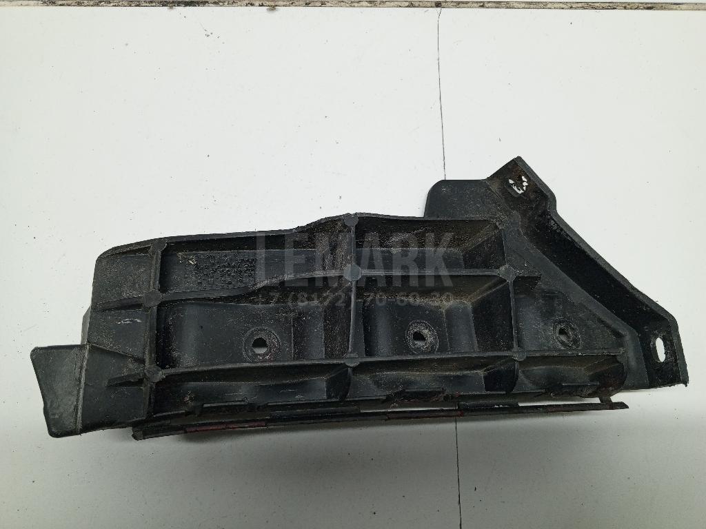 Направляющая переднего бампера правая для  Audi TT(8N) 1998-2006