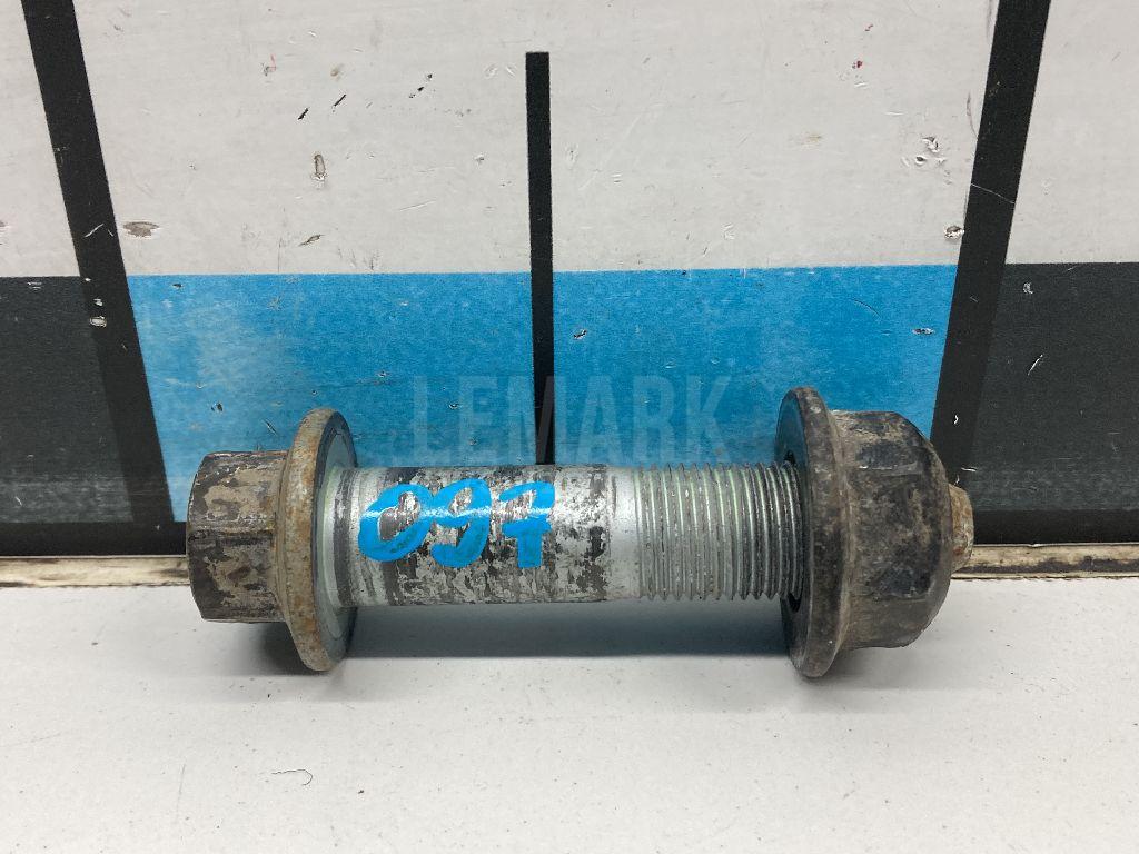 Болт переднего амортизатора 54645C1000 Hyundai-Kia