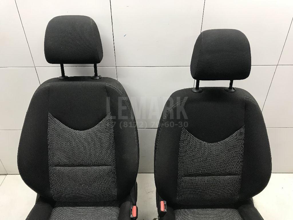 Сиденья к-кт для  Fiat Doblo 2001-2005