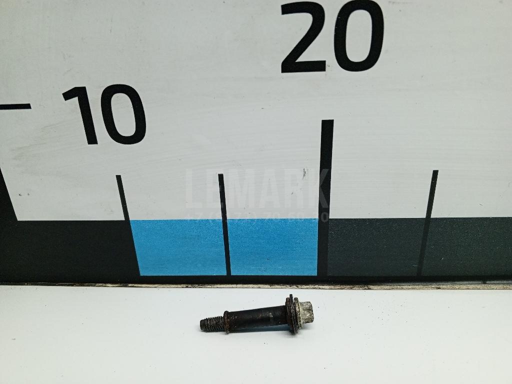 Болт клапанной крышки 55583258 GM