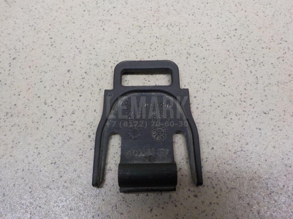 Кронштейн радиатора 7L0121079A VAG