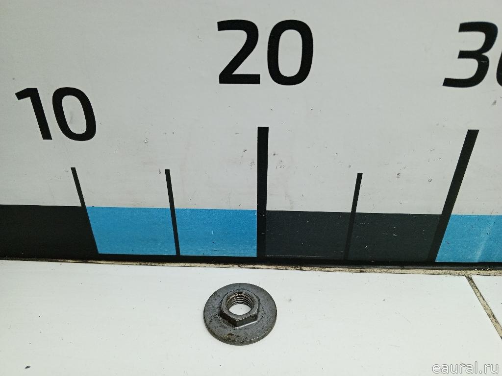 Гайка
