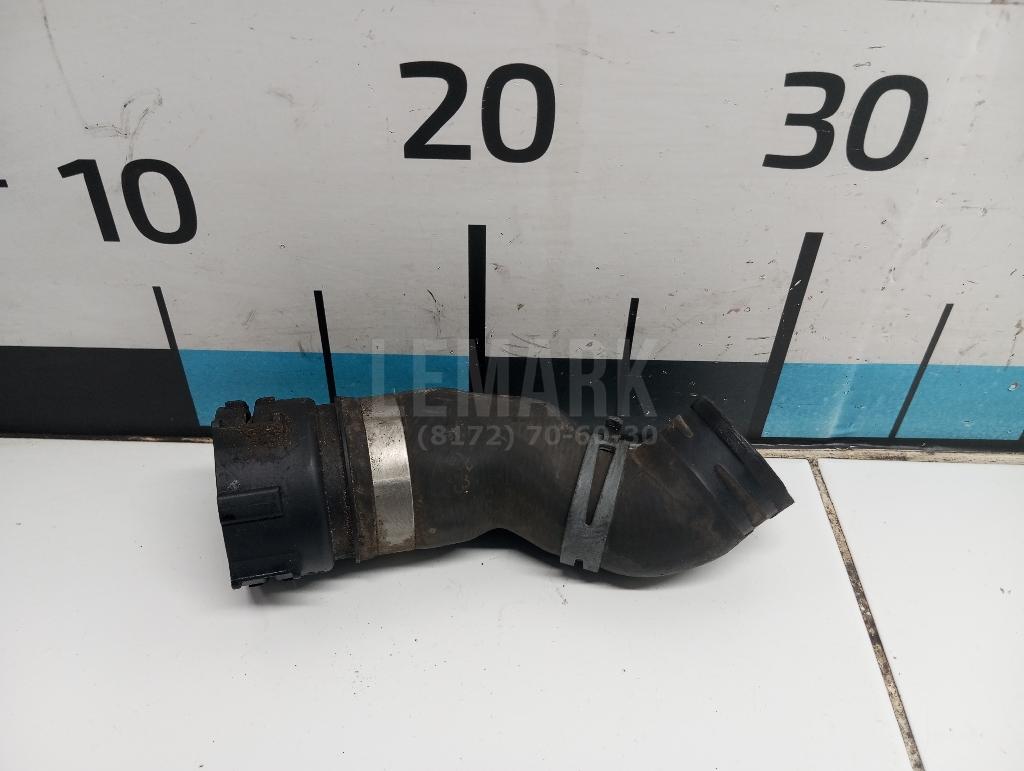 Патрубок радиатора 5N0121051C VAG