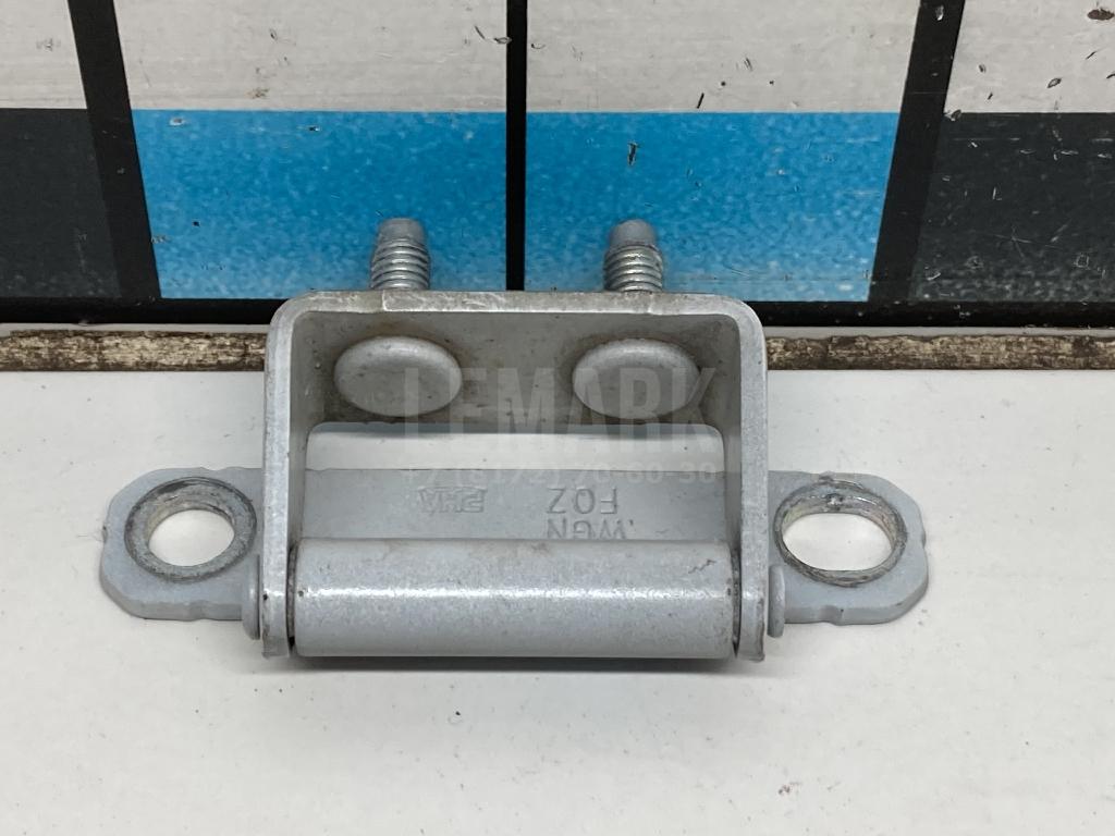 Петля двери багажника 797100Z000 Hyundai-Kia