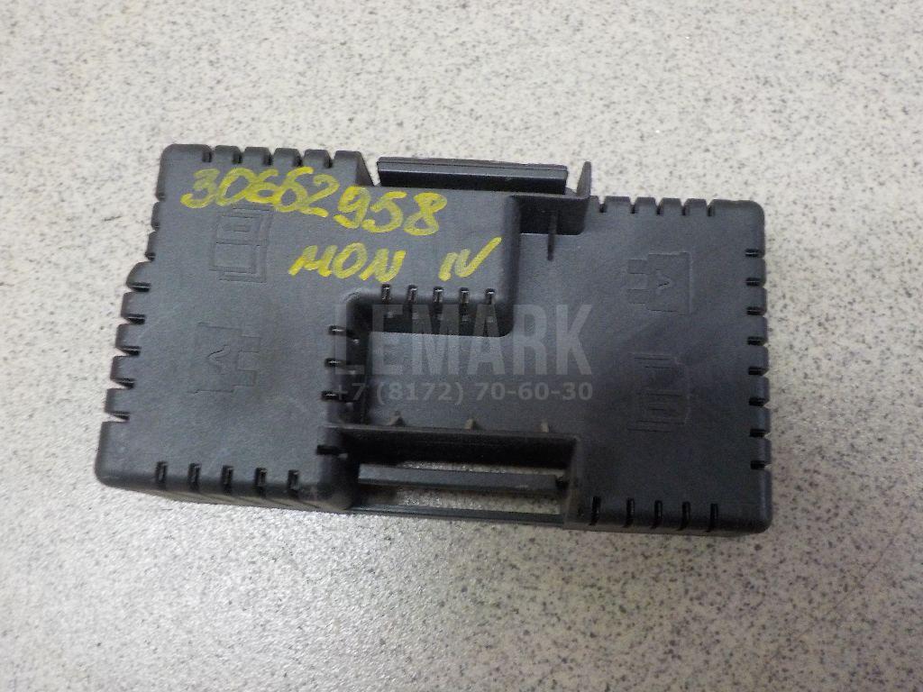 Крышка блока предохранителей 6G9T14C507AB Ford