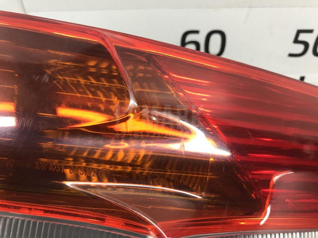 Фонарь задний наружный правый для  BMW