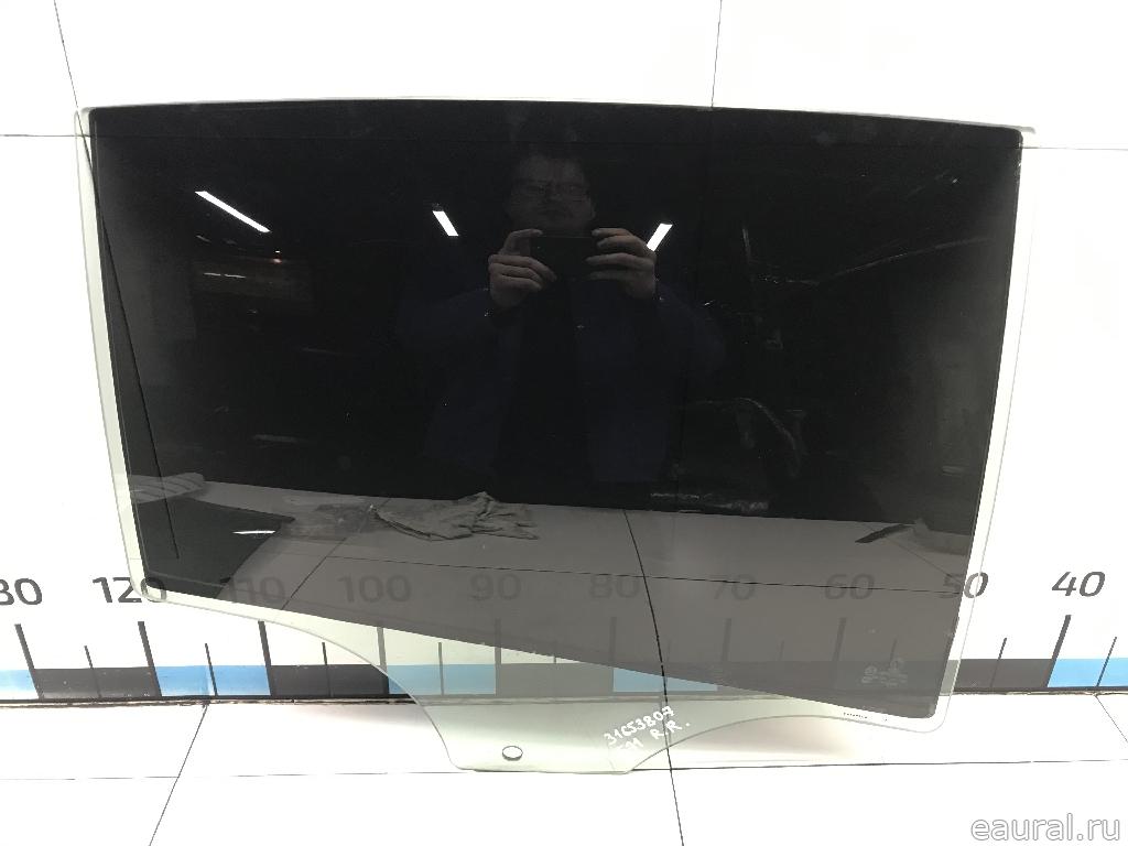 Стекло двери задней правой