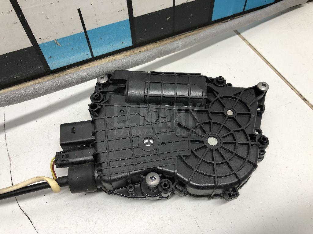 Замок двери передней правой для  BMW X1 E84 2009-2015