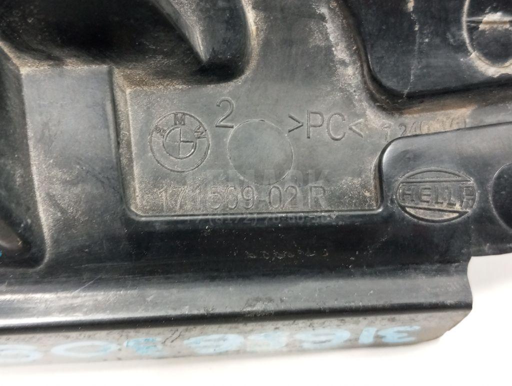 Планка под фару правая