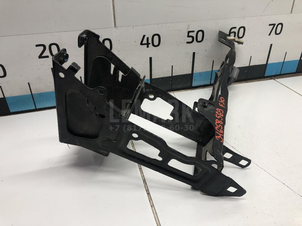 Кронштейн крепления фары для  BMW 3-serie F30/F31/F80 2011-2020