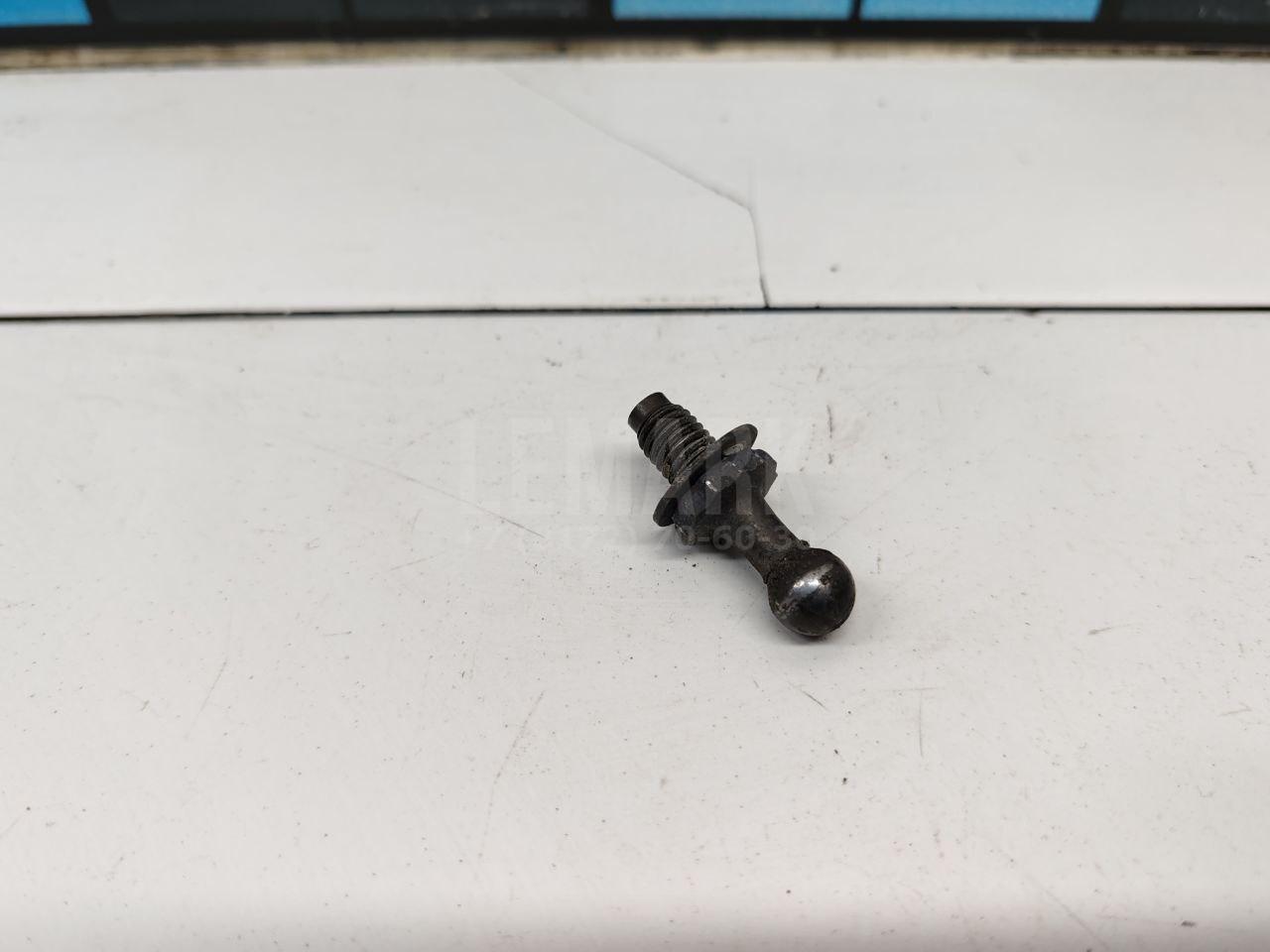 Крепеж газового упора для  BMW X1 F48 2014-2022