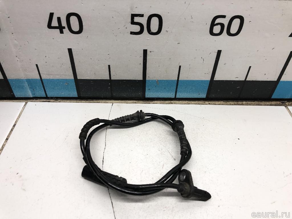 Датчик ABS передний