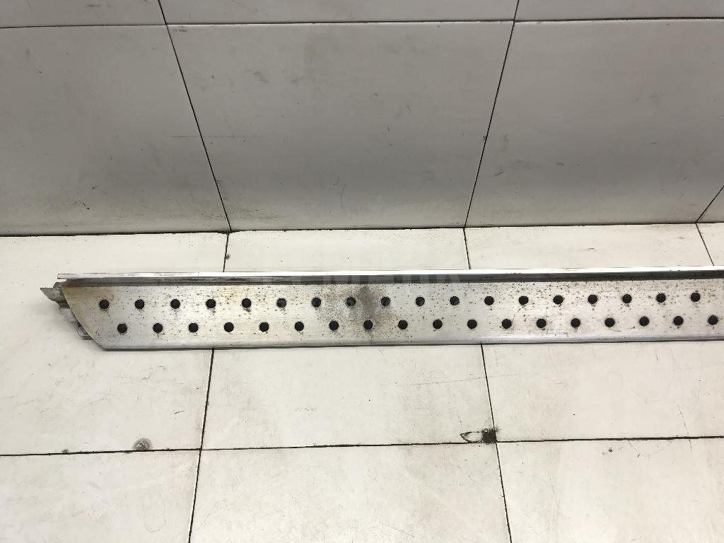 Подножка для  BMW 5-serie E60/E61 2003-2009