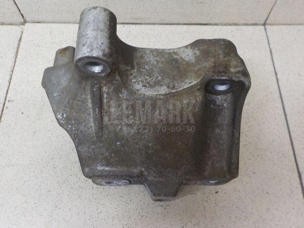 Кронштейн КПП 5Q0199117A VAG