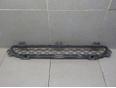 Решетка в бампер центральная