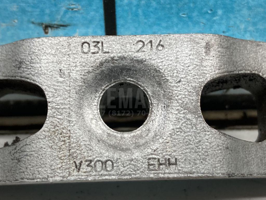 Кронштейн форсунки для  BMW i3 (I01) 2013-2022