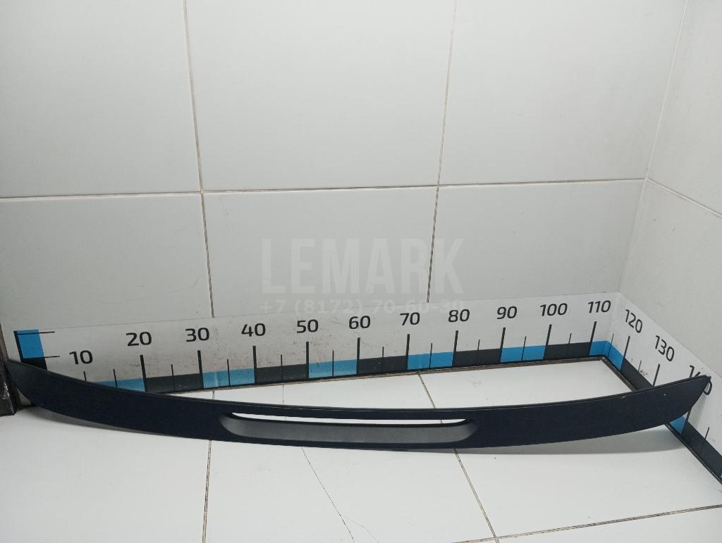Накладка спойлера 7P6827699A VAG