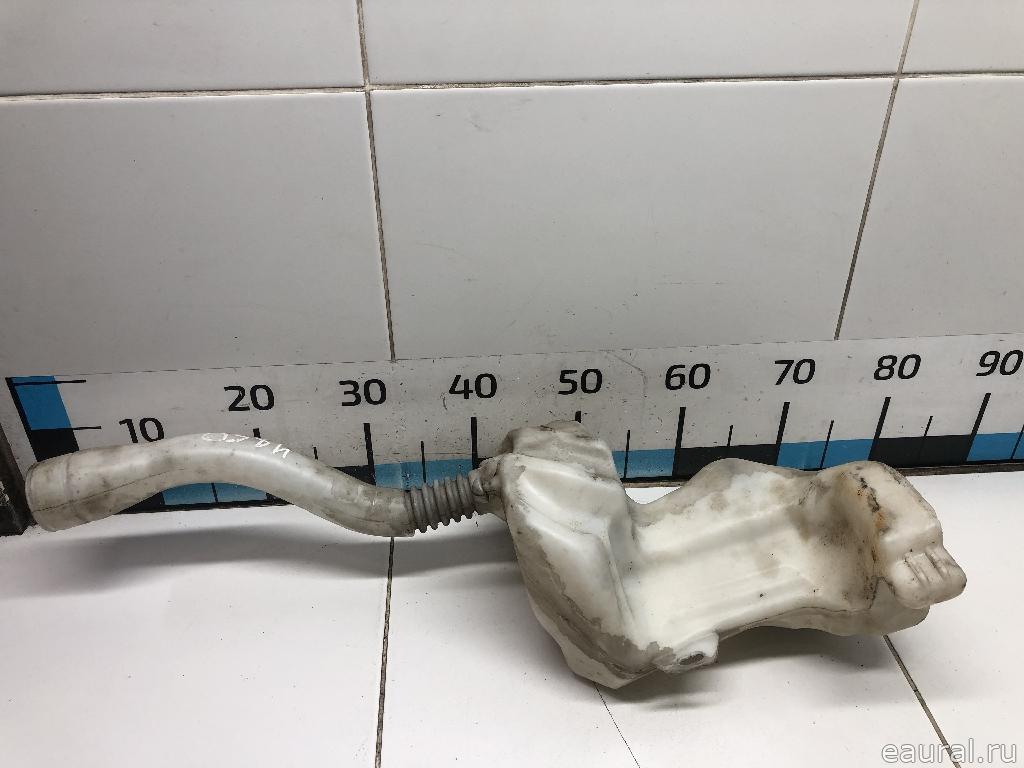 Бачок омывателя лобового стекла