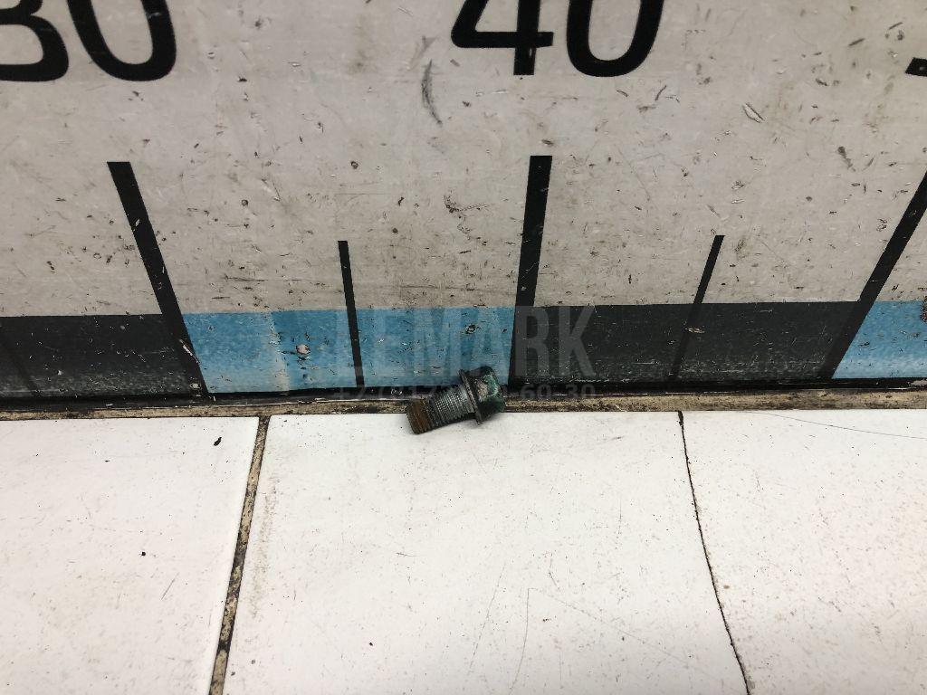 Болт 1140610206K Hyundai-Kia