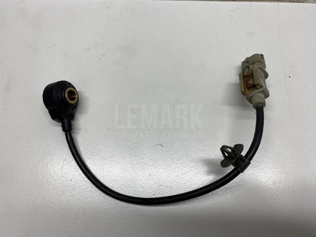 Датчик детонации 392502B000 Hyundai-Kia
