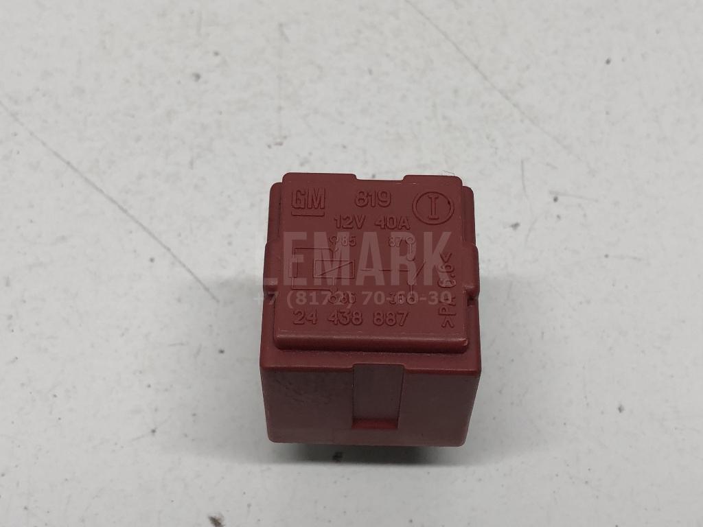 Реле 24438887 GM
