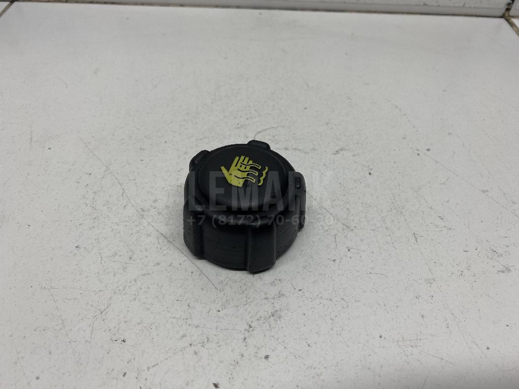 Крышка расширительного бачка 8200048024 Renault