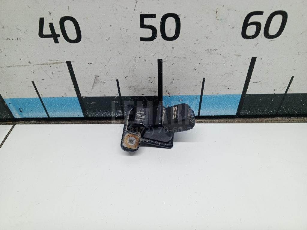 Камера заднего вида 867B042020 Toyota