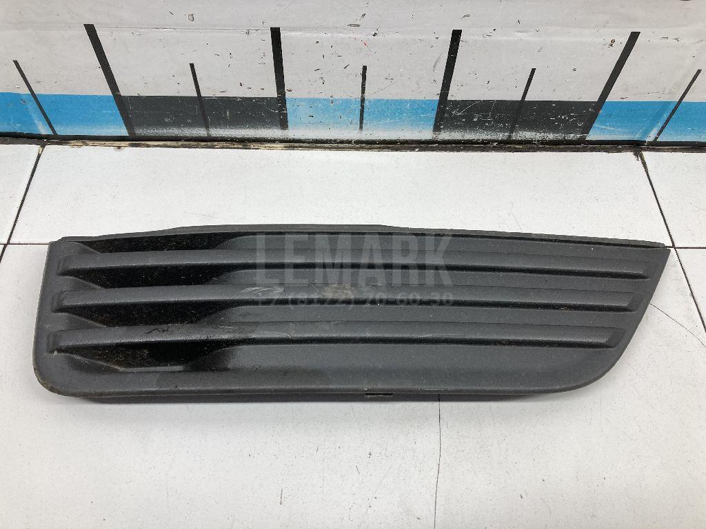 Решетка в бампер правая 1337348 Ford