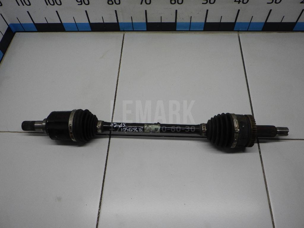 Полуось передняя левая 49500D7180 Hyundai-Kia
