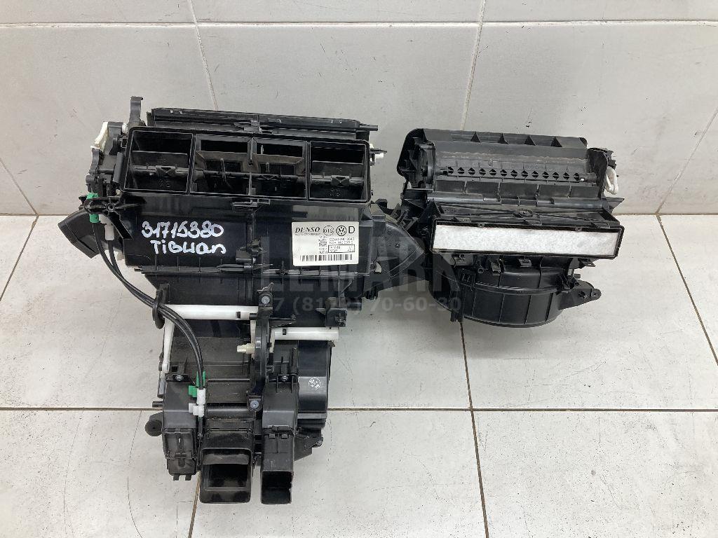 Корпус отопителя 5Q1820007C VAG